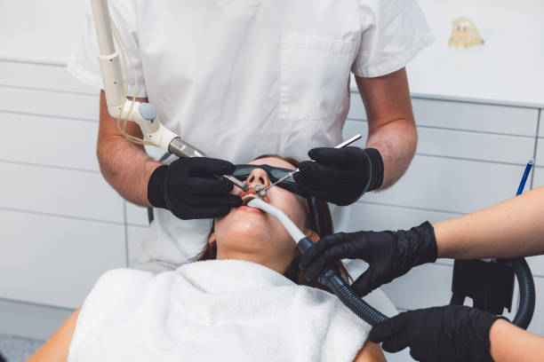 Best Emergency Tooth Extraction in West Deland, FL